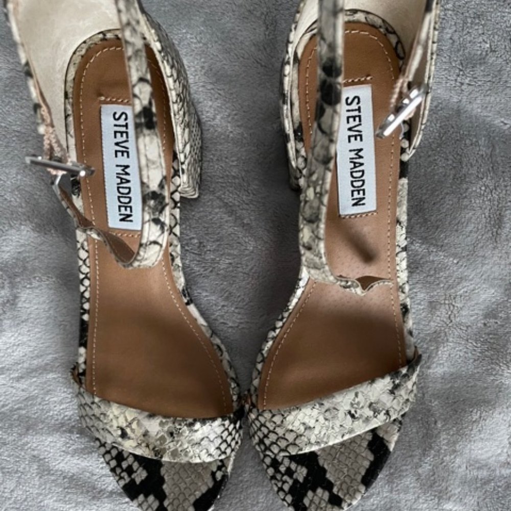 Steve Madden Heel Sandals - Picture 2 of 5